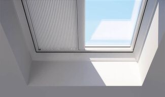 Κουρτίνα BlackOut Παραθύρων Ταράτσας Rooflite με Ηλιακό Συλλέκτη