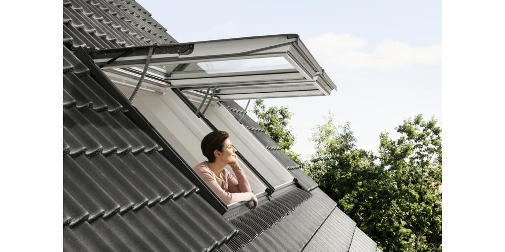 Παράθυρα Στέγης Άνω Άξονα- VELUX GPU - εξωτερική άποψη Παράθυρα Στέγης Άνω Άξονα- VELUX GPU - εξωτερική άποψη
